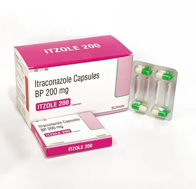 ITZOLE 200 Capsule